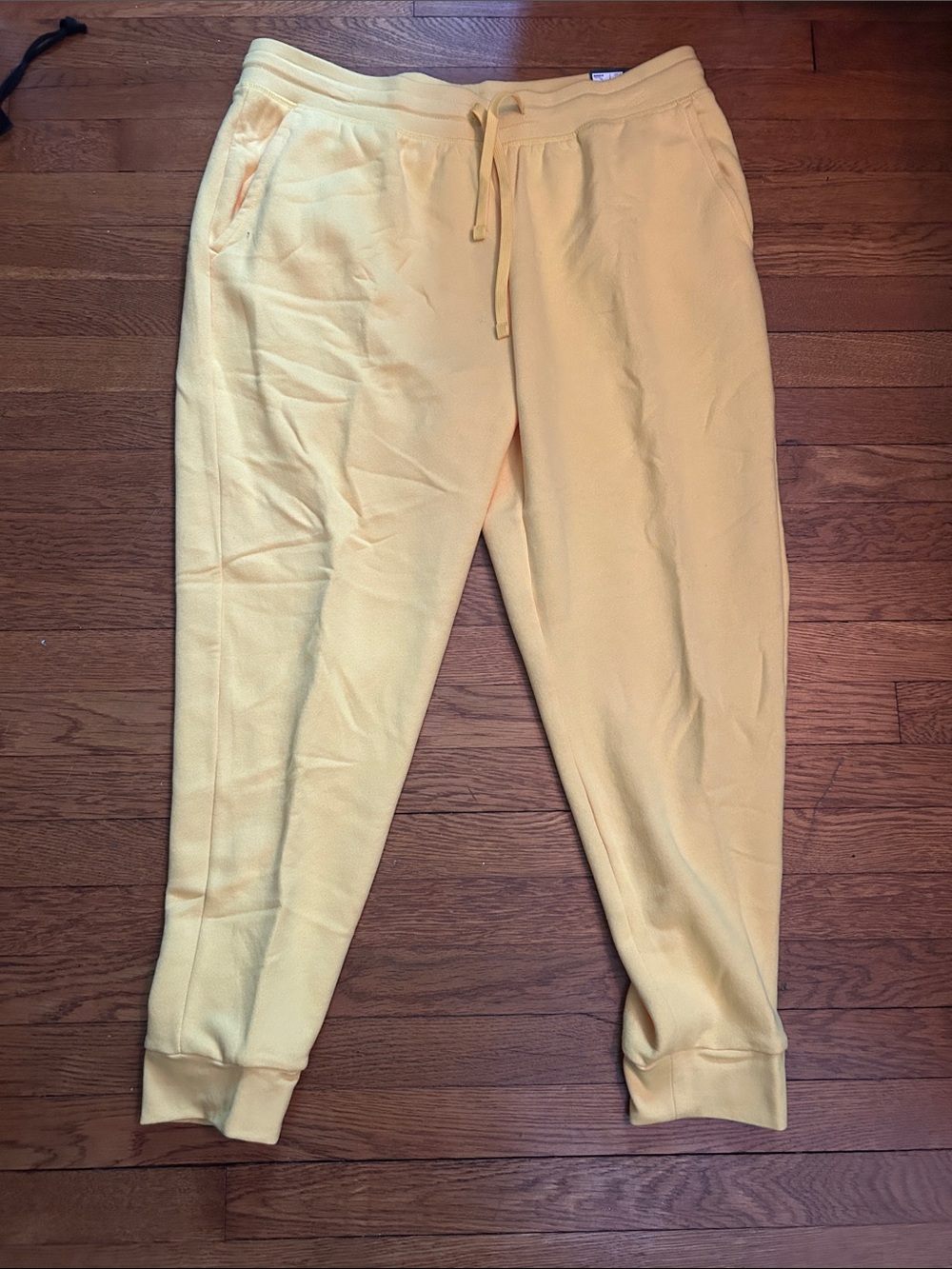 Tek Gear Men's Yellow Drawstring Jogger Pants New with Tags